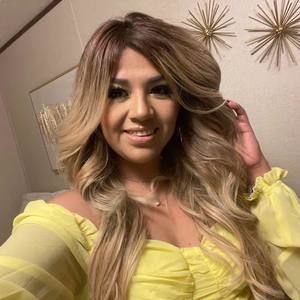 Meet your Posher, Aurora